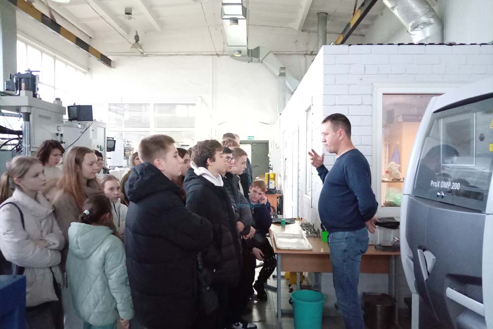 «Университетская среда» в НИУ «БелГУ» знакомит школьников с инженерными профессиями